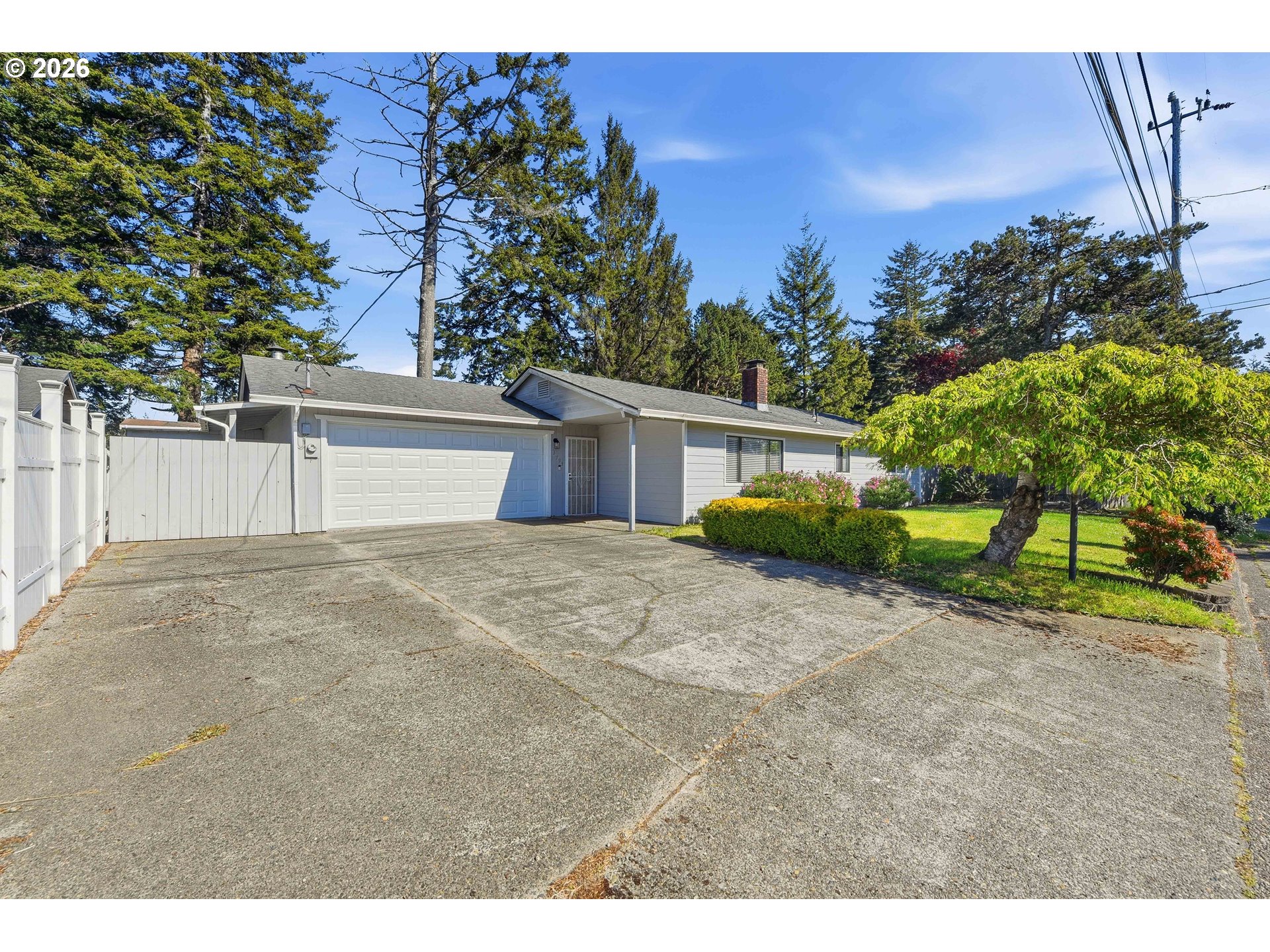 3793 Fir Street North Bend, OR 97459 - Photo 3 of 39