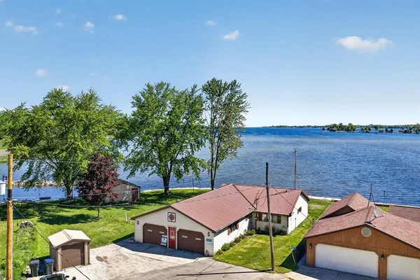 $665,000 | 8890 Twin Harbors Road, Sturgeon Bay, WI 54235