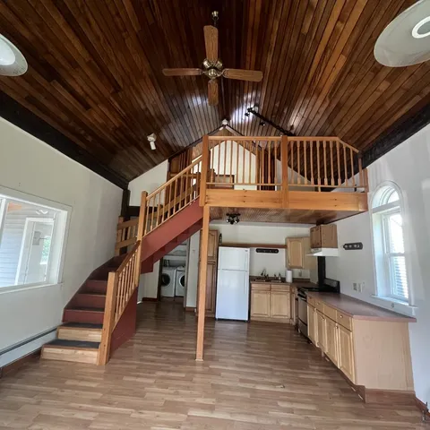 $760,000 | 2032 Highway 2, Waterbury, VT 05676