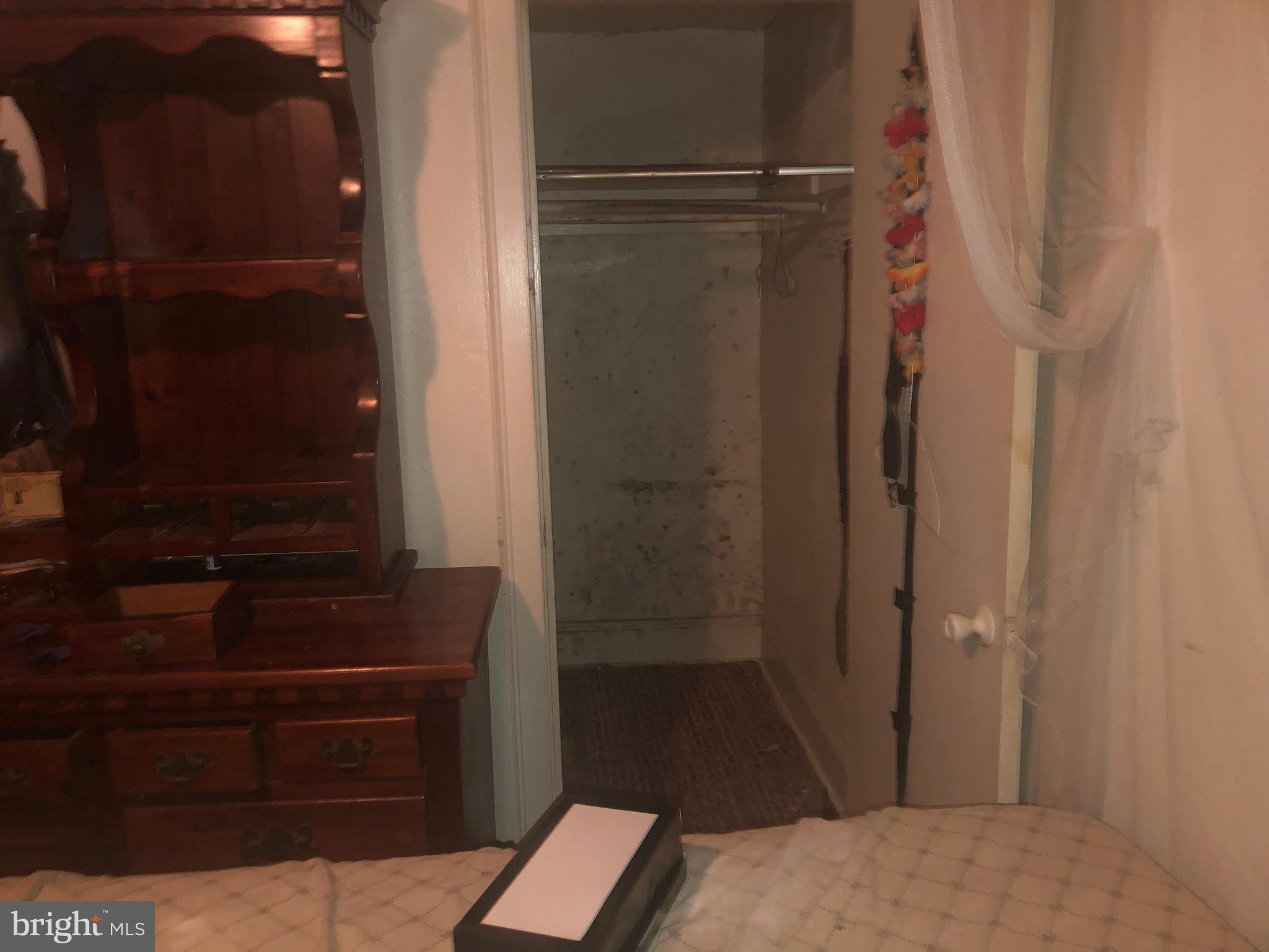 3076 Kearsarge Road Camden, NJ 08104 - Photo 26 of 35