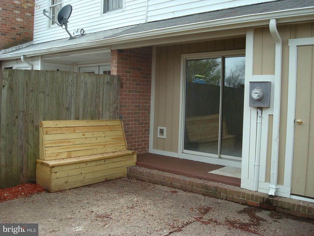 9903 Hampton Road Manassas, VA 20110 - Photo 11 of 30 Exterior (Rear)