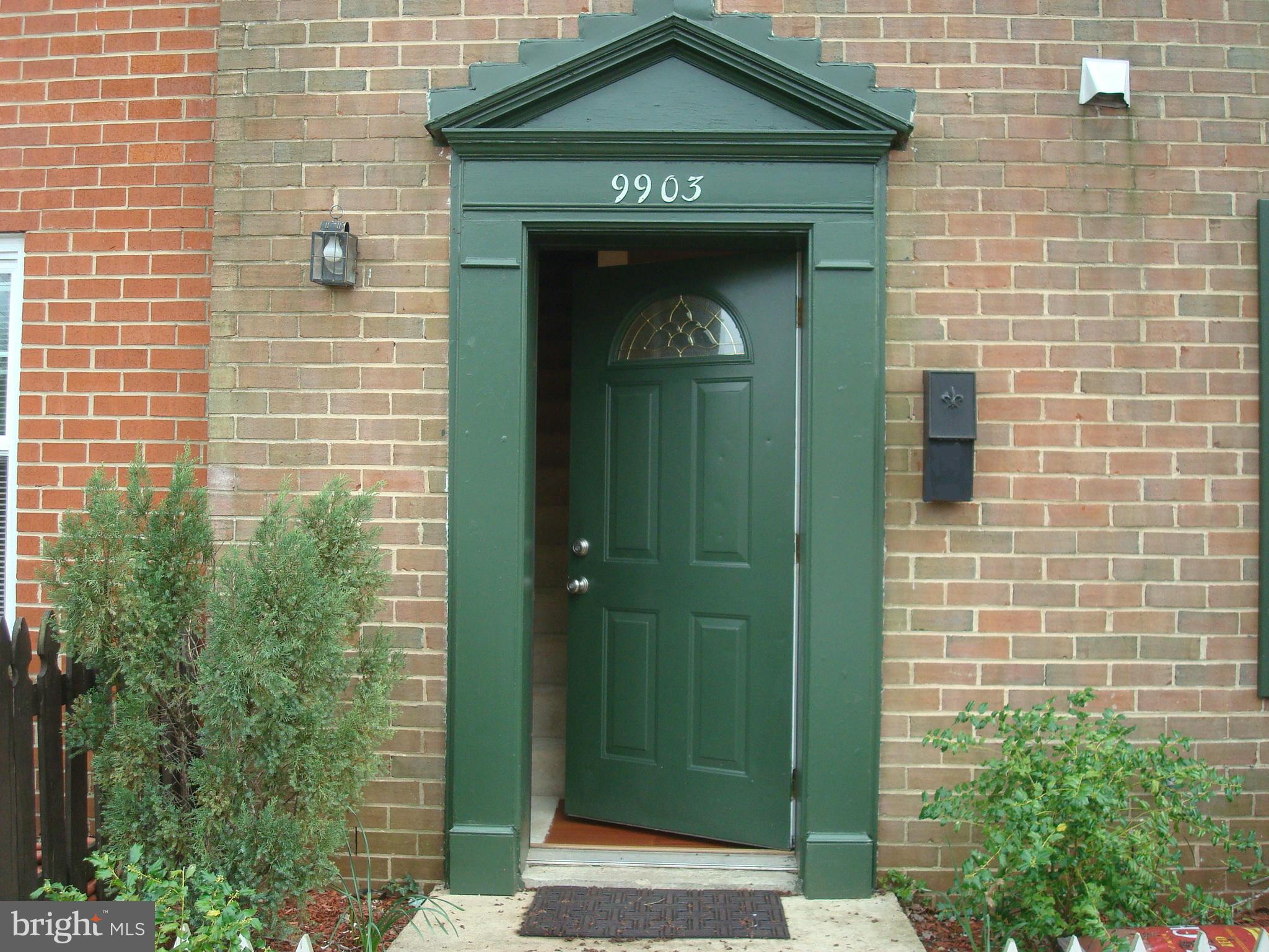 9903 Hampton Road Manassas, VA 20110 - Photo 13 of 30 Exterior (Front)