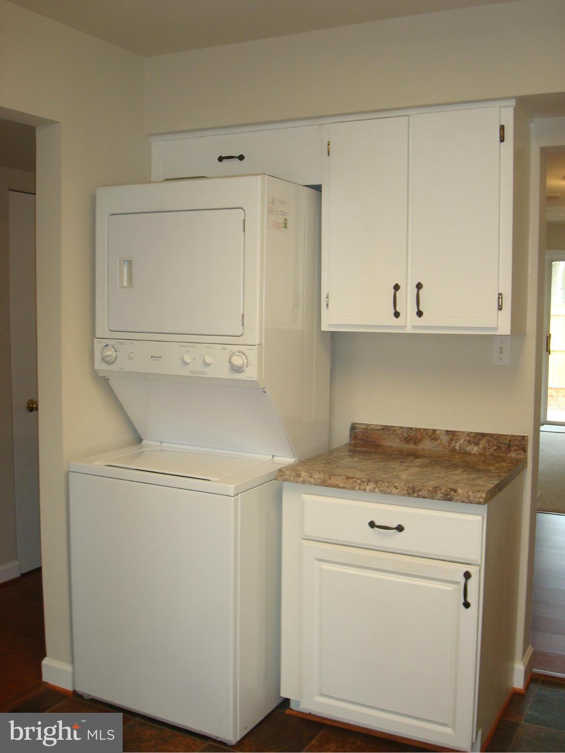9903 Hampton Road Manassas, VA 20110 - Photo 23 of 30 Kitchen