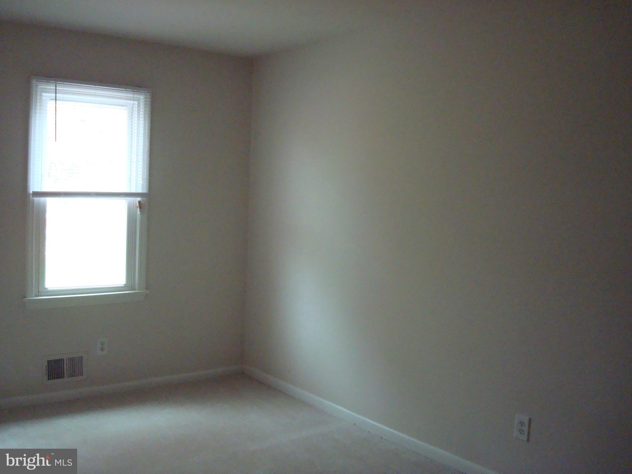 9903 Hampton Road Manassas, VA 20110 - Photo 29 of 30 Bedroom