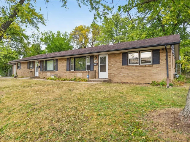 $265,000 | 229-239 Flintridge Drive, Rockford, IL 61107