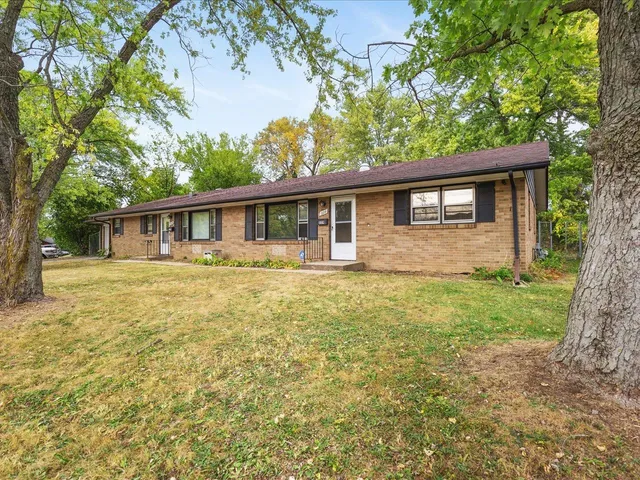 $265,000 | 229-239 Flintridge Drive, Rockford, IL 61107