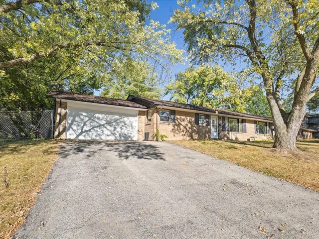 $265,000 | 229-239 Flintridge Drive, Rockford, IL 61107