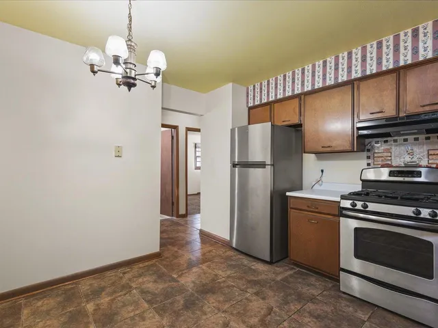 $265,000 | 229-239 Flintridge Drive, Rockford, IL 61107