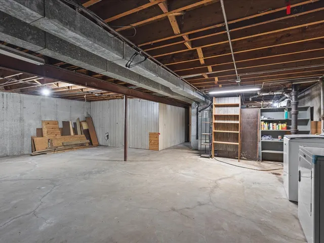 $265,000 | 229-239 Flintridge Drive, Rockford, IL 61107