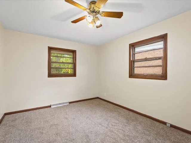 $265,000 | 229-239 Flintridge Drive, Rockford, IL 61107