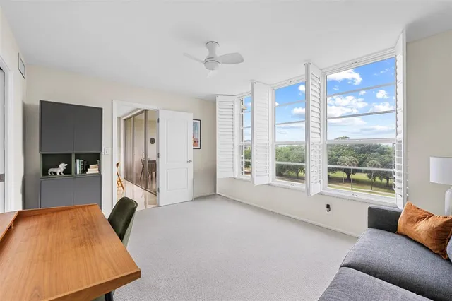 $325,000 | 575 Oaks Lane, Unit 603, Pompano Beach, FL 33069