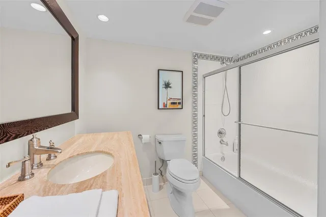 $325,000 | 575 Oaks Lane, Unit 603, Pompano Beach, FL 33069