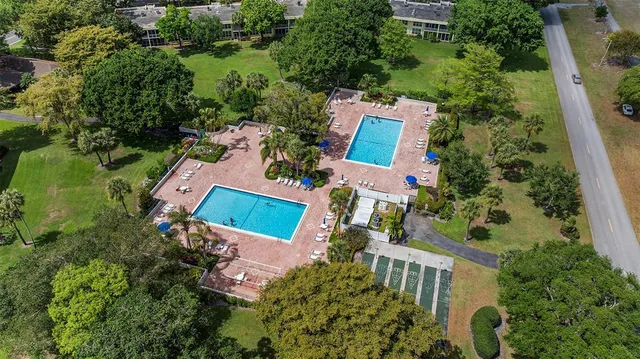 $325,000 | 575 Oaks Lane, Unit 603, Pompano Beach, FL 33069