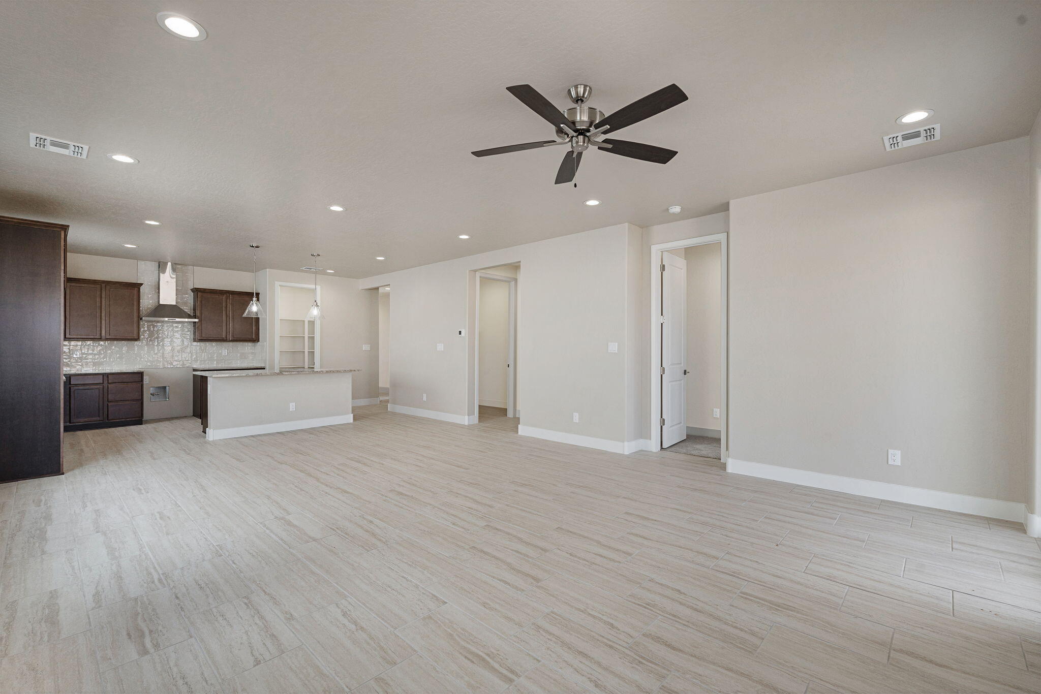 6960 Sydney Drive Northeast Rio Rancho, NM 87144 - Photo 19 of 31 Gallery Image 19