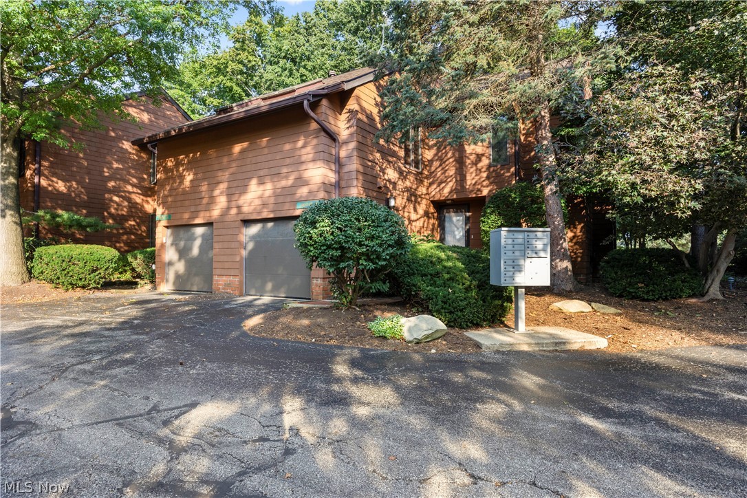 30017 Center Ridge Road, Unit F Westlake, OH 44145 - Photo 36 of 39 Gallery Image 36