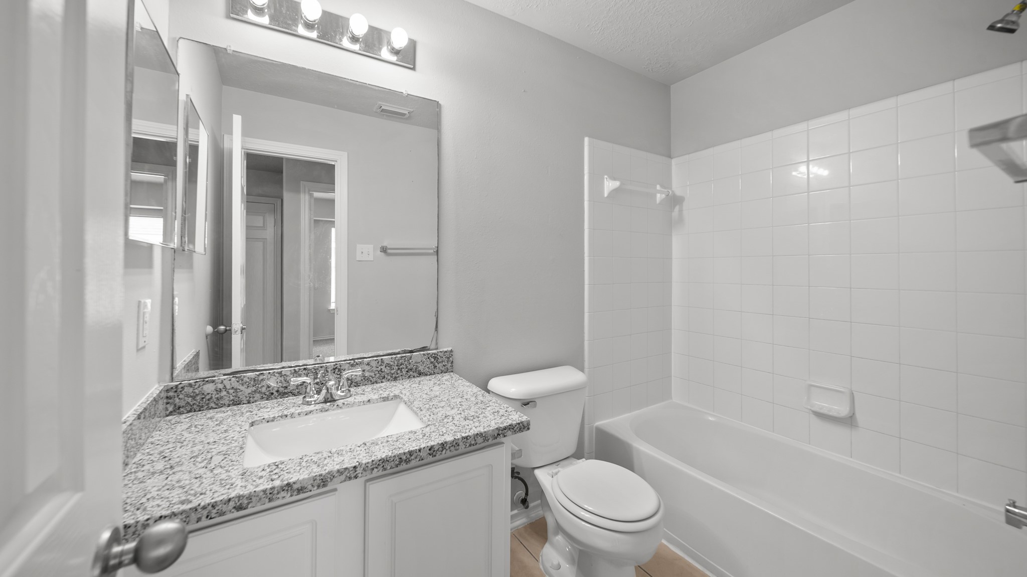 13107 Peppergate Lane Houston, TX 77044 - Photo 11 of 14
