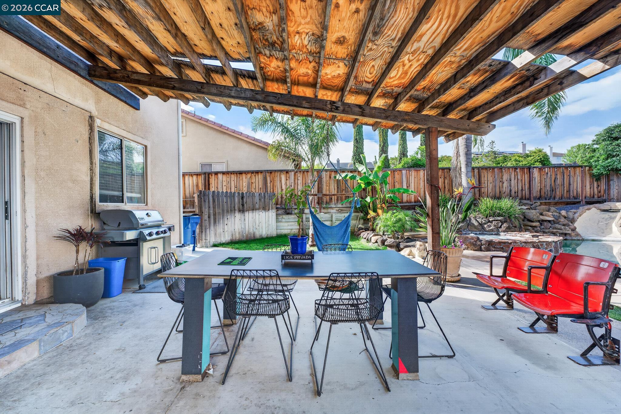 5228 Cedar Ridge Way Antioch, CA 94531 - Photo 2 of 54