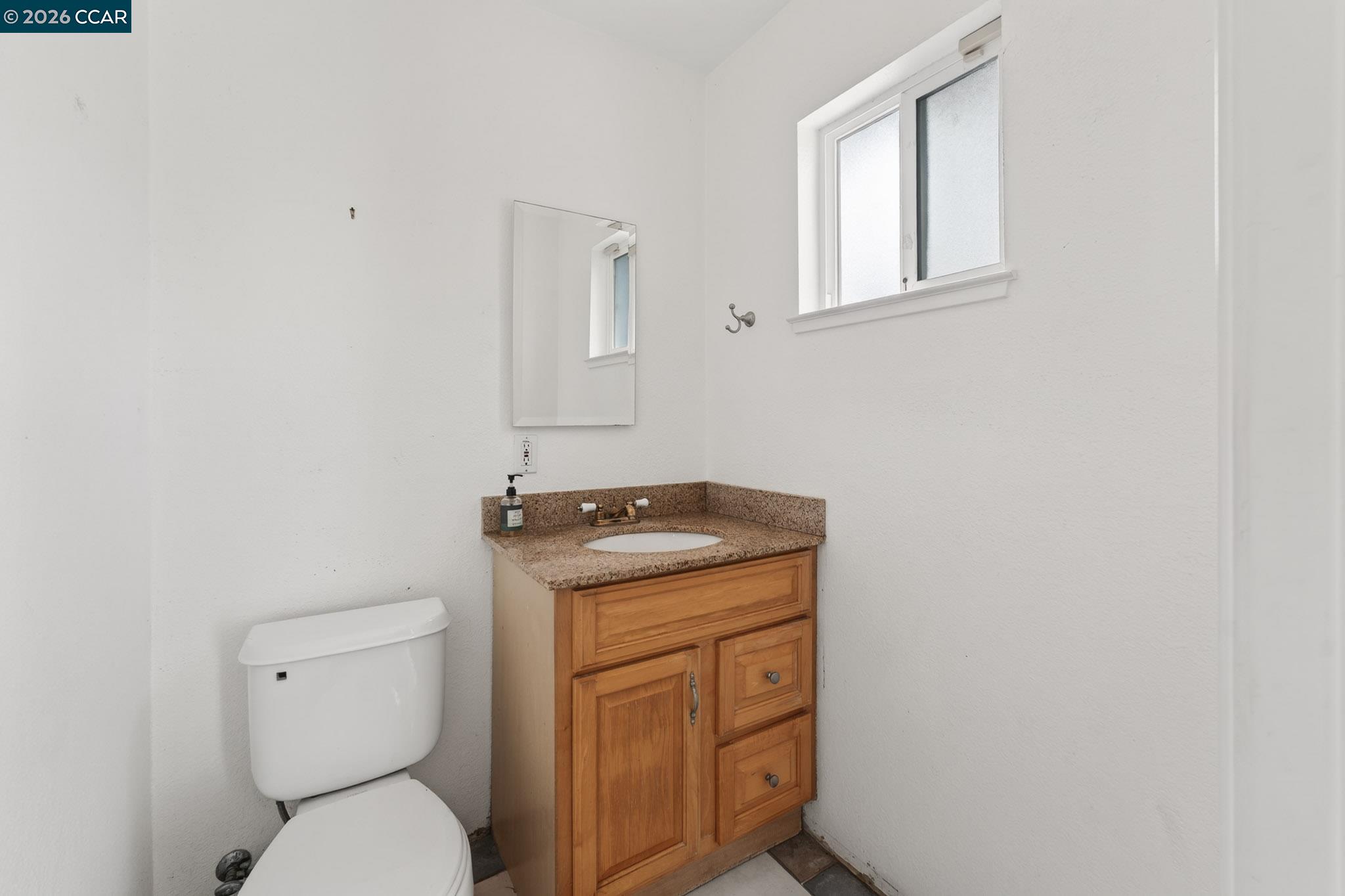 5228 Cedar Ridge Way Antioch, CA 94531 - Photo 8 of 54