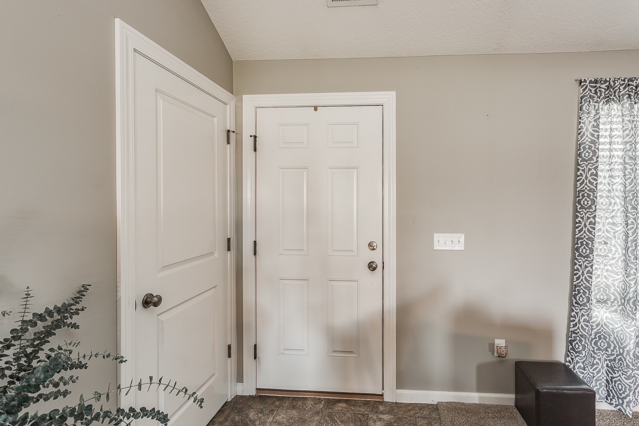 2676 Stonecrop Road Huntertown, IN 46748 - Photo 28 of 35