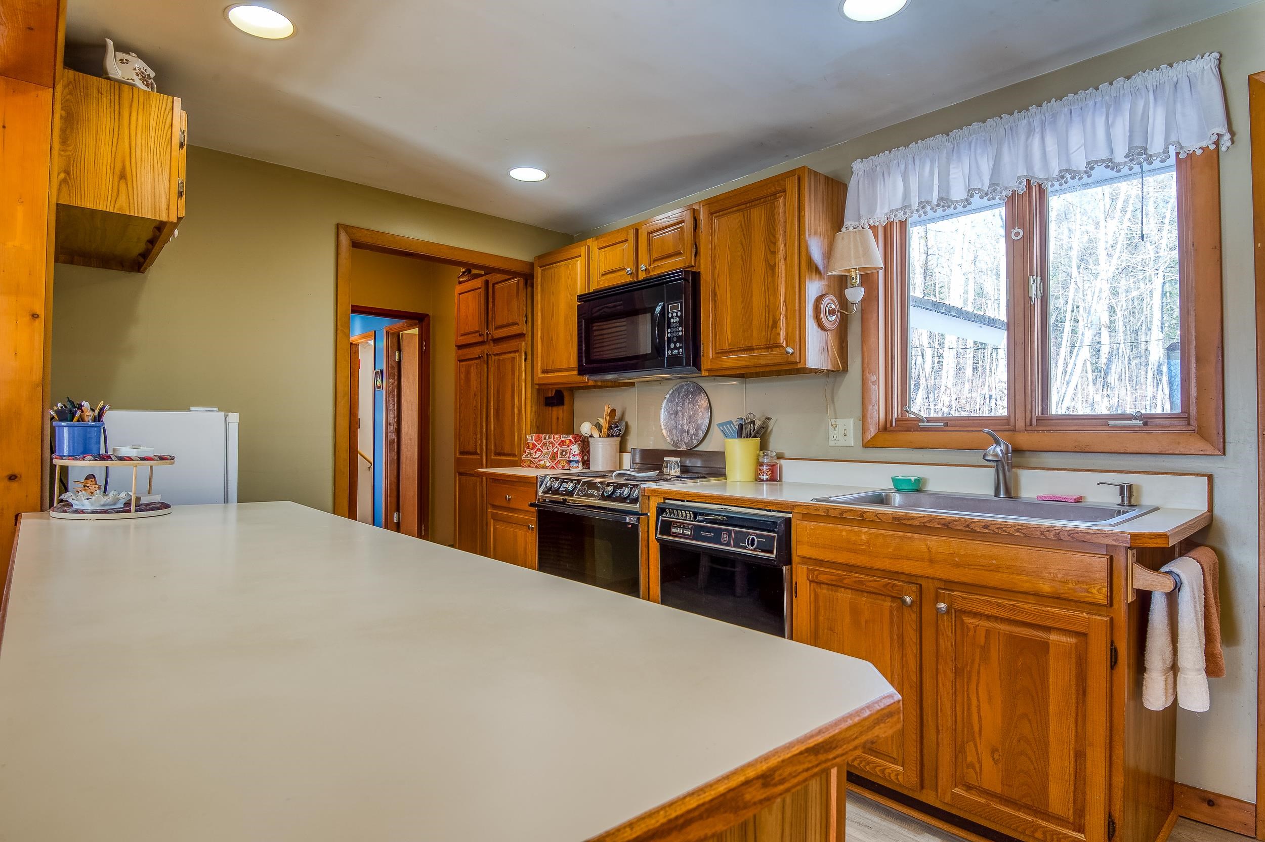 147 Lafayette Road Sugar Hill, NH 03586 - Photo 3 of 29