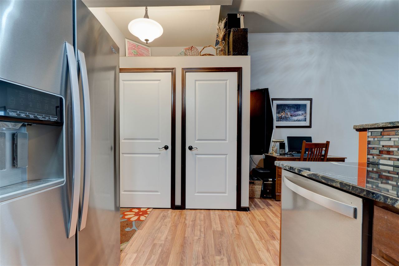 251 Vine Street, Unit 104 Riverside, IA 52327 - Photo 14 of 36 Gallery Image 14