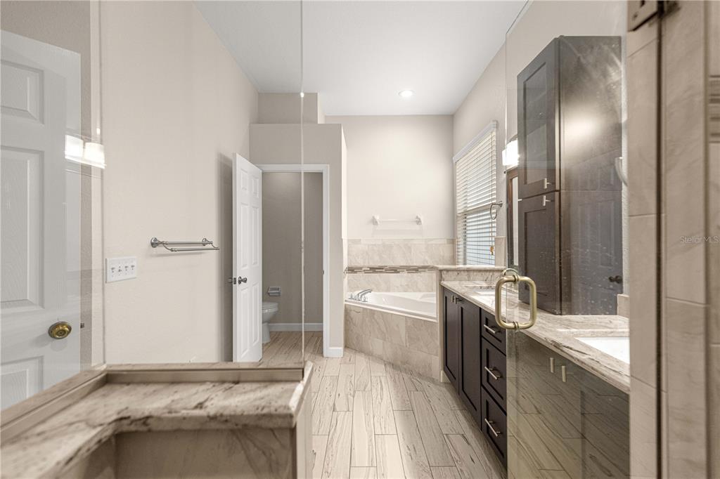 17187 Southeast 116th Court Road Summerfield, FL 34491 - Photo 25 of 53 Gallery Image 25