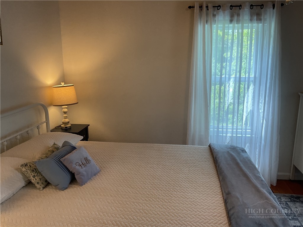 209 Abshers Lane Sparta, NC 28675 - Photo 2 of 46
