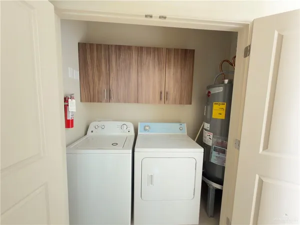 $1,200 | 2808 Sabercat Avenue, Unit 4, Edinburg, TX 78542