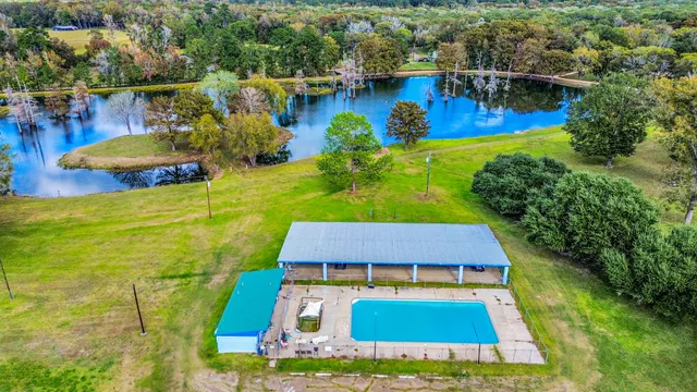 $250,000 | 240 Rosalie Street, Shepherd, TX 77371