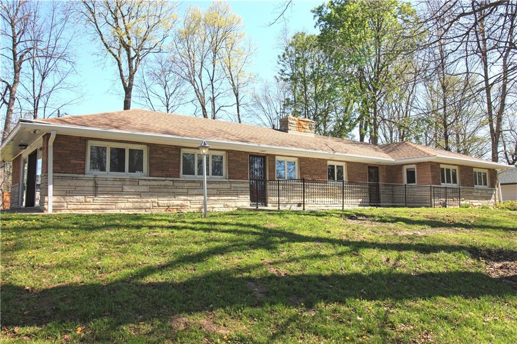 404 Hoss Road Indianapolis, IN 46217 - Photo 1 of 20 Gallery Image 1