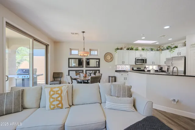 $5,000 | 2462 West Turtle Hill Drive, Anthem, AZ 85086