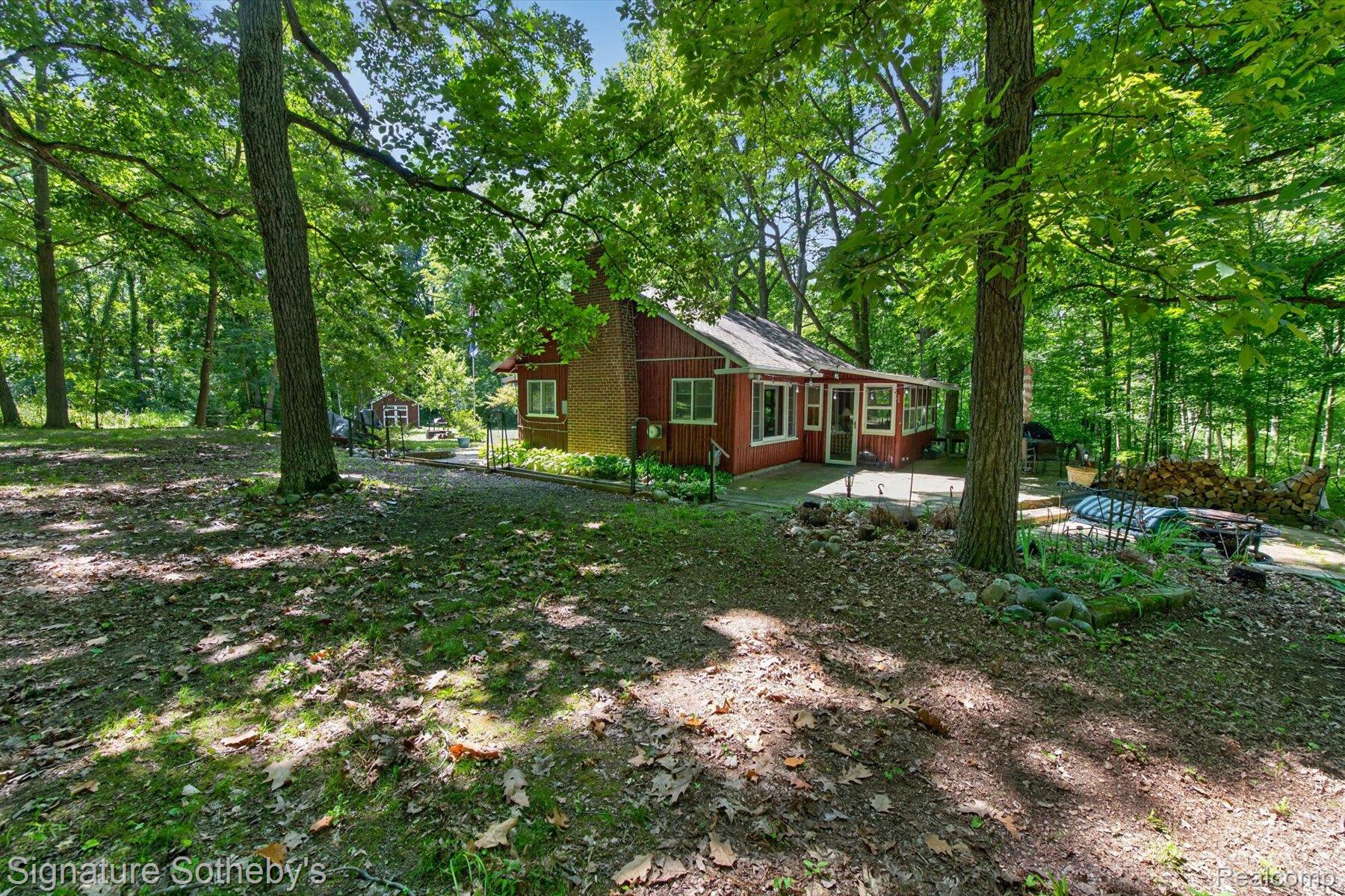 12200-130 Hadley Road Gregory, MI 48137 - Photo 34 of 55 37-12200-Hadley-Rd-Gregory-MI-48137-WindowStill.jpg