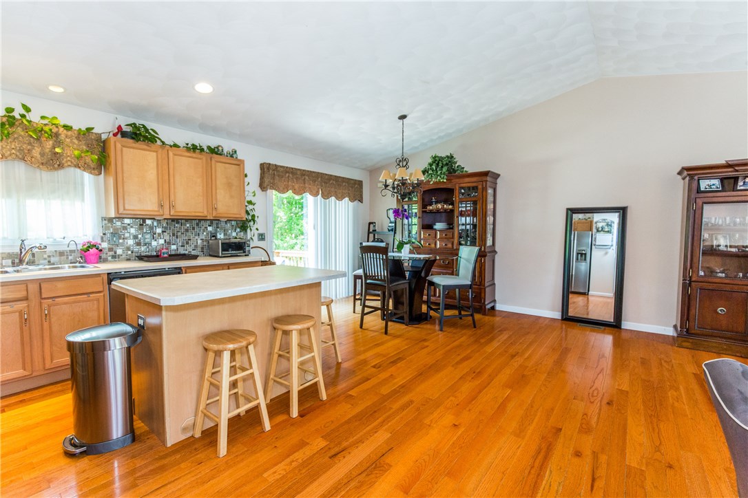 350 Blackrock Road Coventry, RI 02816 - Photo 7 of 40