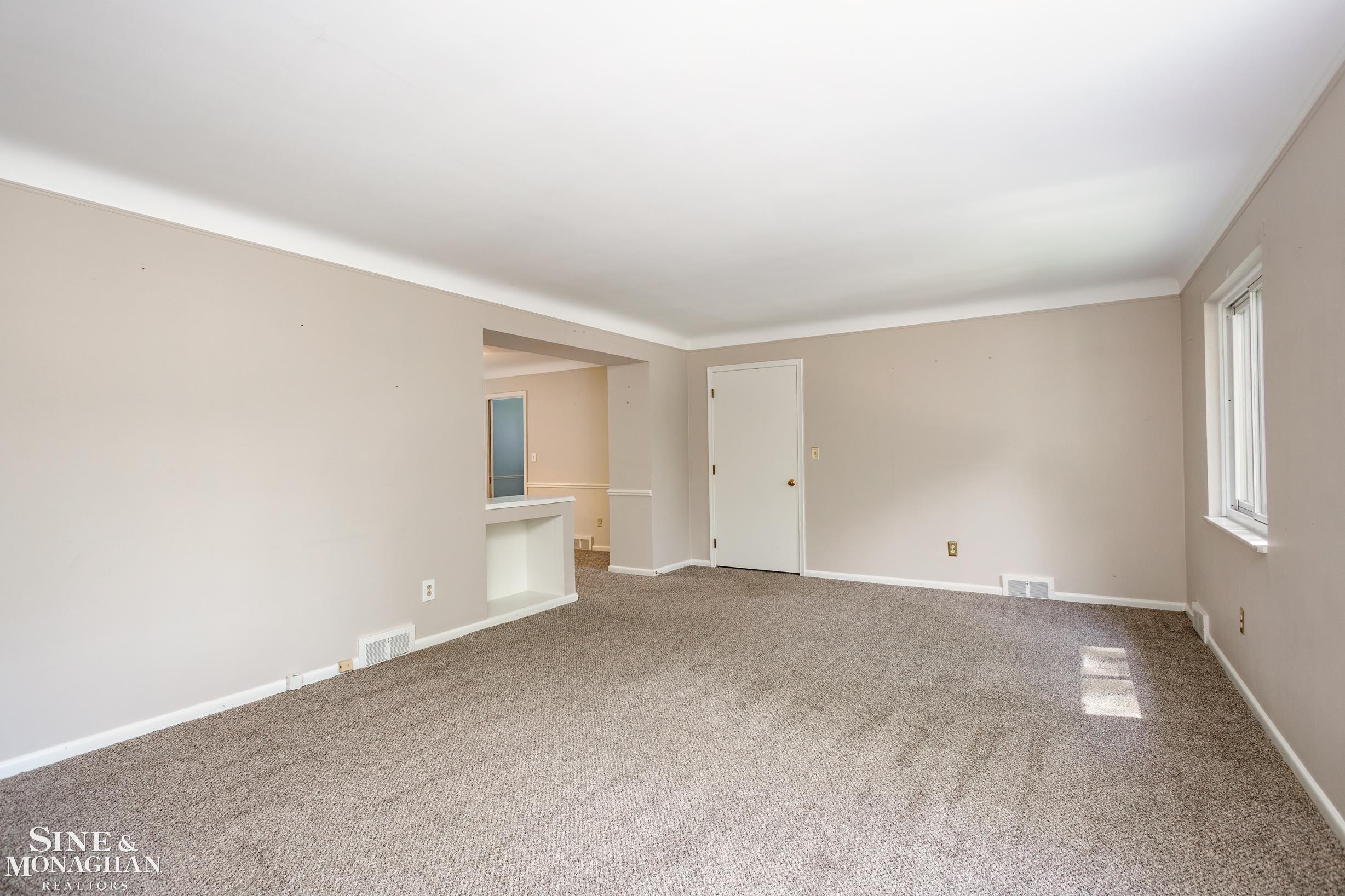 766 Trombley Road Grosse Pointe, MI 48230 - Photo 5 of 31