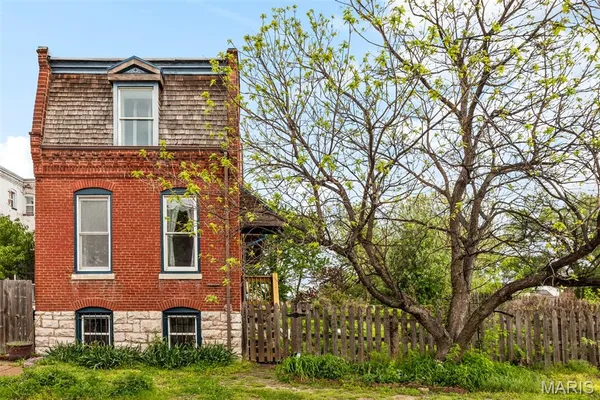 $150,000 | 1871 Madison Street, St. Louis, MO 63106