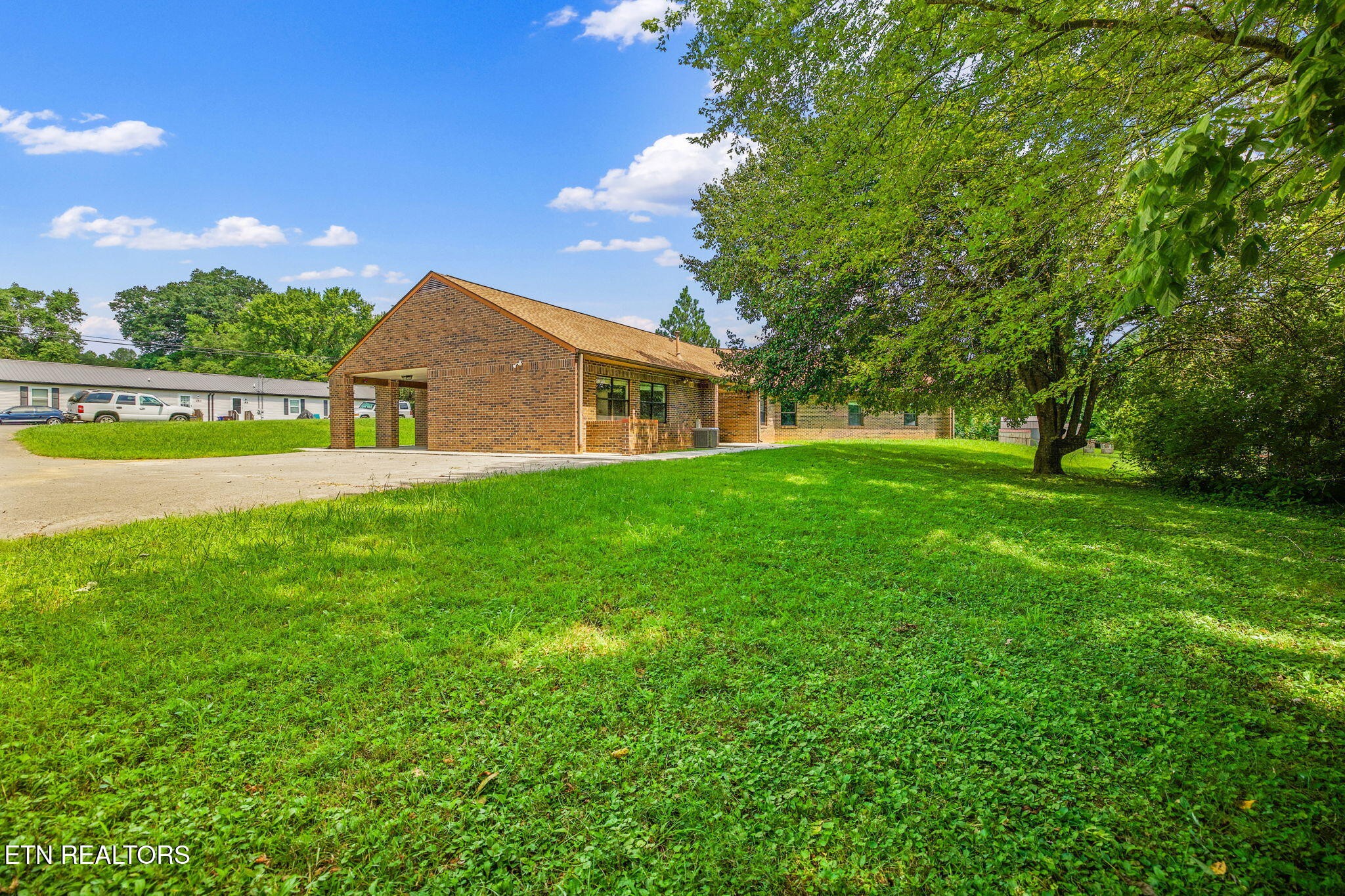 145 Latimer Road Oak Ridge, TN 37830 - Photo 3 of 53 Gallery Image 3