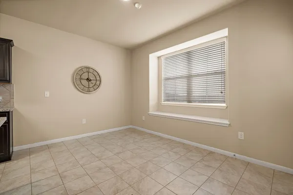 $1,950 | 2880 Donnell Drive, Unit 3402, Round Rock, TX 78664