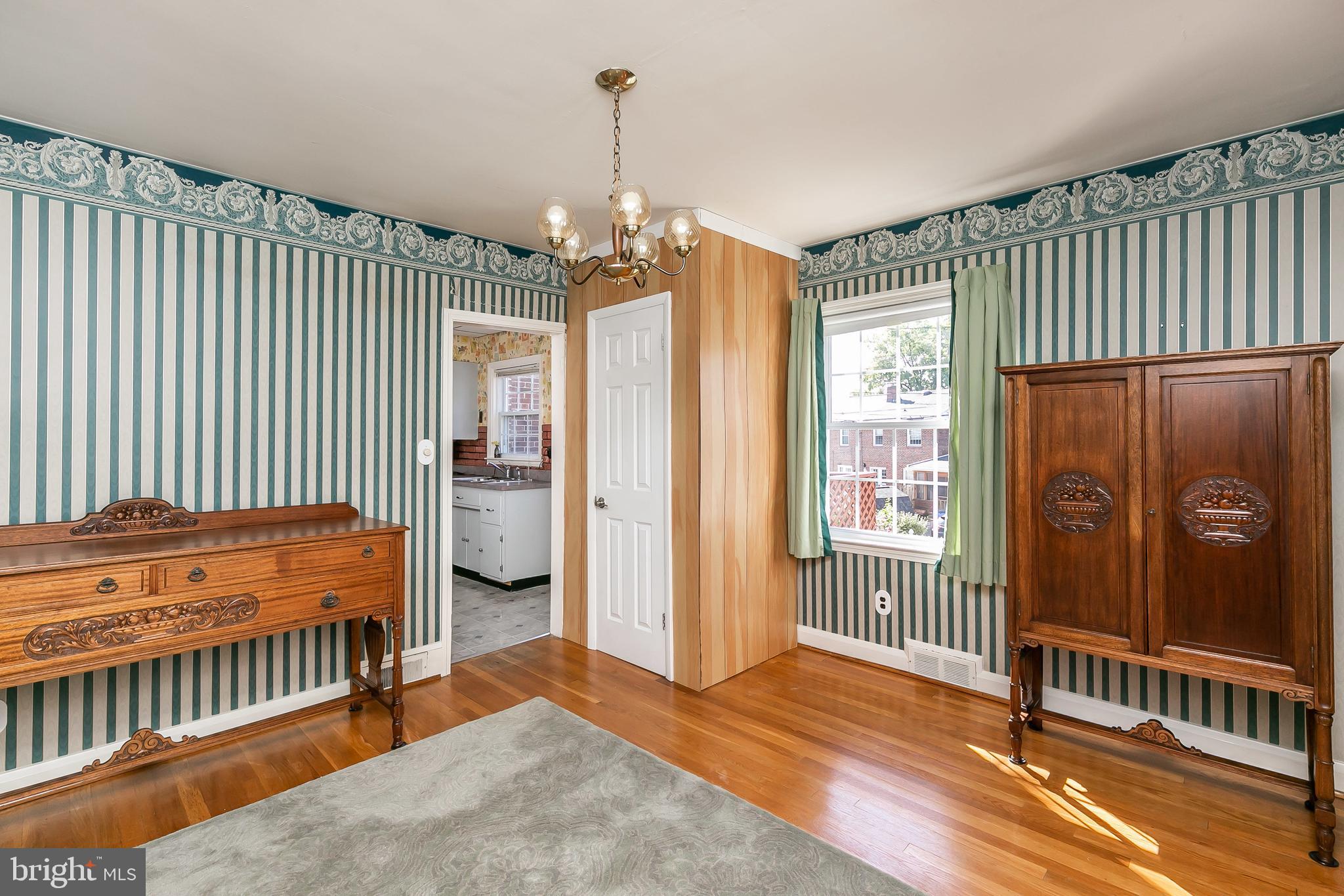 1875 Edgewood Road Towson, MD 21286 - Photo 11 of 31