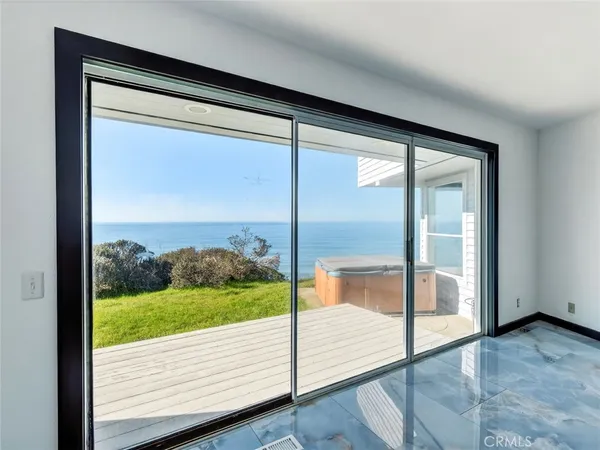 $1,580,000 | 14800 Navarro Way, Manchester, CA 95459