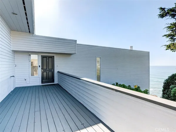 $1,580,000 | 14800 Navarro Way, Manchester, CA 95459