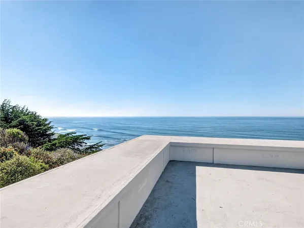 $1,580,000 | 14800 Navarro Way, Manchester, CA 95459