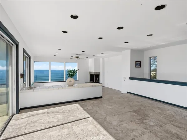 $1,580,000 | 14800 Navarro Way, Manchester, CA 95459