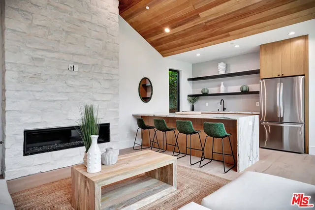 $33,000 | 15602 Morrison Street, Sherman Oaks, CA 91403