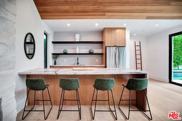 $33,000 | 15602 Morrison Street, Sherman Oaks, CA 91403