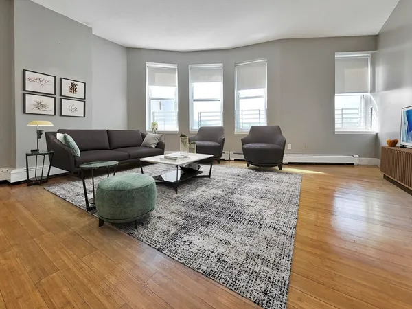 $3,095 | 338-342 Warren Street, Unit 6, Boston, MA 02119
