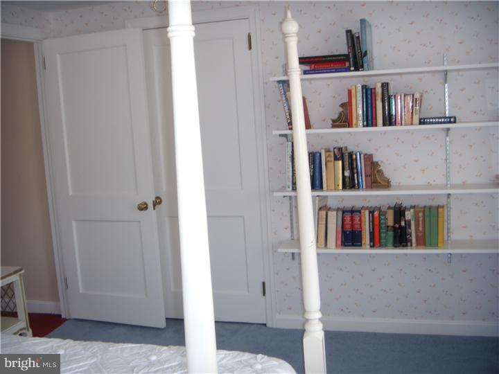 1001 Knapp Road North Wales, PA 19454 - Photo 18 of 24 Gallery Image 18