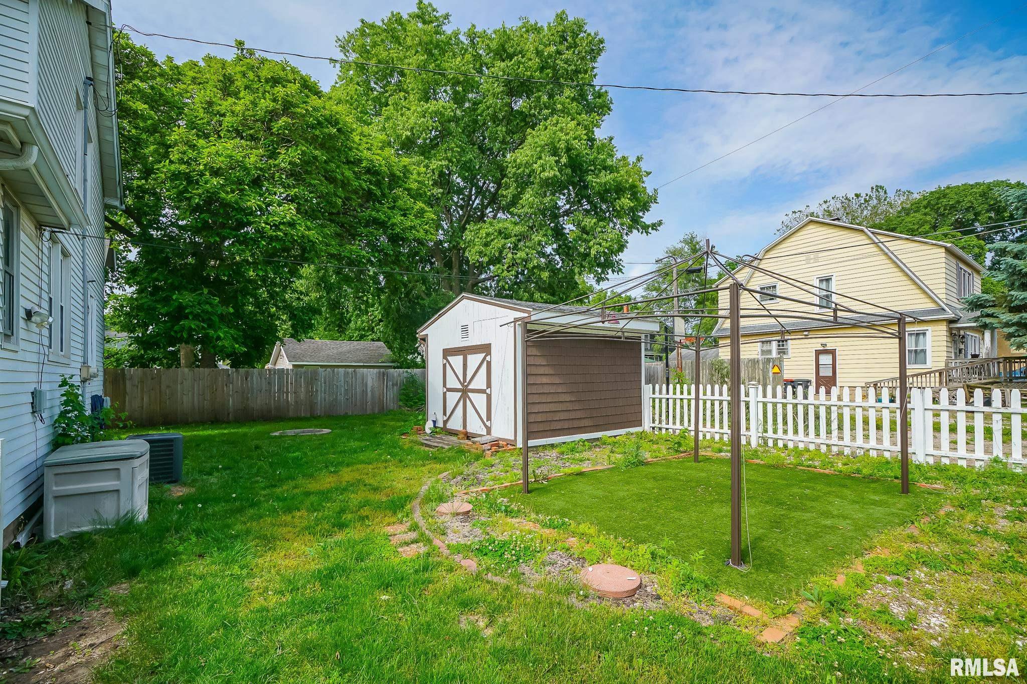 616 Summer Street Pekin, IL 61554 - Photo 33 of 38