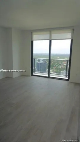 $3,300 | 55 Southwest 9th Street, Unit 3307, Miami, FL 33130