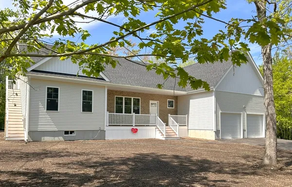 $925,000 | 26 James Avenue, Westport, MA 02790