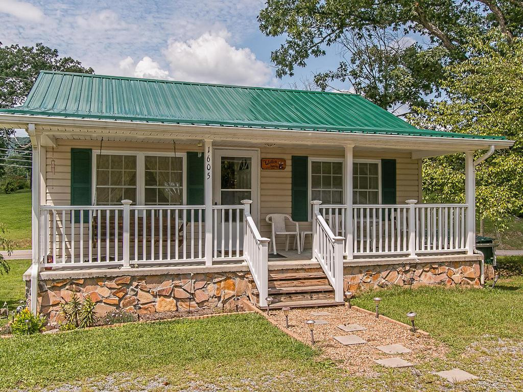 1605 Seaver Road Kingsport, TN 37660 - Photo 1 of 24 Photo 1